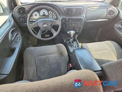 Zdjęcie 8 z 13 samochodu: 2005 CHEVROLET TRAILBLAZER LS VIN:1GNDT13SX52100783 - miniatura