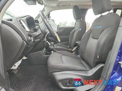 Zdjęcie 7 z 14 samochodu: 2021 JEEP RENEGADE LATITUDE VIN:ZACNJDBB9MPM67200 - miniatura