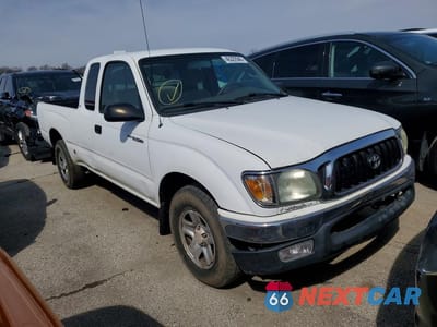 Czwarte zdjęcie samochodu z boku: 2004 TOYOTA TACOMA BASE VIN:5TEVL52N64Z349060 - miniatura