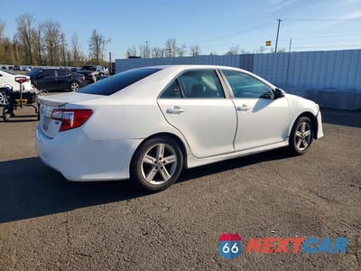 Trzecie zdjęcie samochodu z tyłu: 2014 TOYOTA CAMRY SE VIN:4T1BF1FK9EU769551 - miniatura