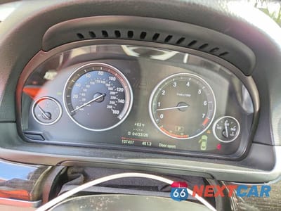 Zdjęcie 9 z 12 samochodu: 2011 BMW 535 XI VIN:WBAFU7C59BDU54688 - miniatura