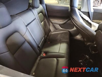 Zdjęcie 10 z 11 samochodu: 2020 TESLA MODEL Y VIN:5YJYGDEE3LF017097 - miniatura