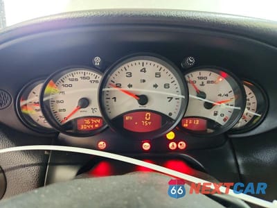 Zdjęcie 9 z 13 samochodu: 2000 PORSCHE 911 CARRERA 2 VIN:WP0AA2992YS622114 - miniatura