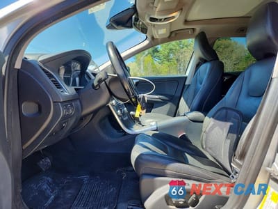 Zdjęcie 7 z 13 samochodu: 2016 VOLVO XC60 T5 PREMIER VIN:YV4612RK7G2844586 - miniatura