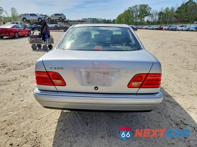 Zdjęcie 6 z 11 samochodu: 1996 MERCEDES-BENZ E 320 VIN:WDBJF55F4TJ012114 - miniatura