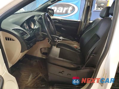 Zdjęcie 7 z 14 samochodu: 2019 DODGE GRAND CARAVAN SXT VIN:2C4RDGCGXKR749944 - miniatura