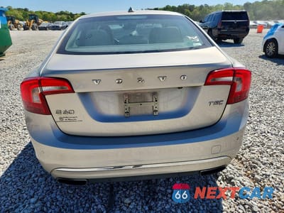 Zdjęcie 6 z 12 samochodu: 2017 VOLVO S60 PLATINUM VIN:LYV402HM0HB151200 - miniatura