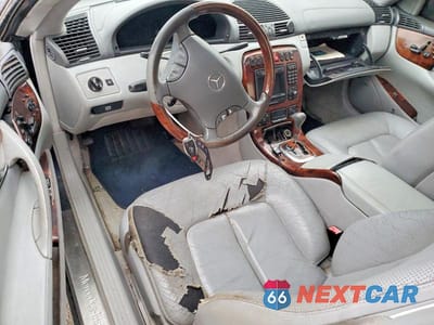 Zdjęcie 8 z 12 samochodu: 2002 MERCEDES-BENZ CL 500 VIN:WDBPJ75J72A020814 - miniatura