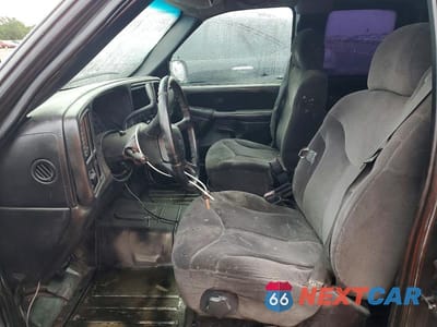 Zdjęcie 7 z 12 samochodu: 2001 GMC NEW SIERRA C1500 VIN:1GTEC19V21Z183870 - miniatura