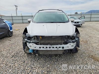 Piąte zdjęcie samochodu w środku: 2015 FORD ESCAPE SE VIN:1FMCU9G98FUA81675 - miniatura