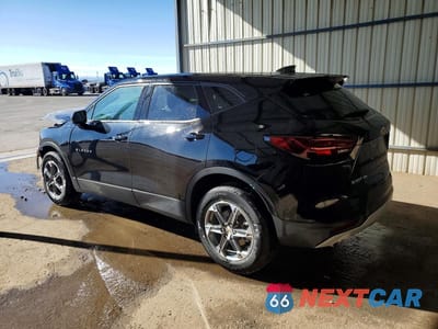 Drugie zdjęcie samochodu z przodu: 2026 CHEVROLET BLAZER 2LT VIN:3GNKBHR4XTS141007 - miniatura