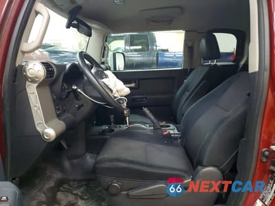 Zdjęcie 7 z 13 samochodu: 2009 TOYOTA FJ CRUISER BASE VIN:JTEBU11F39K069378 - miniatura