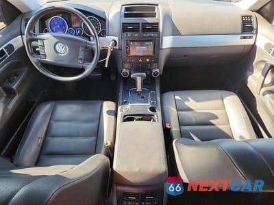 Zdjęcie 8 z 12 samochodu: 2008 VOLKSWAGEN TOUAREG 2 V6 VIN:WVGBE77L88D026168 - miniatura