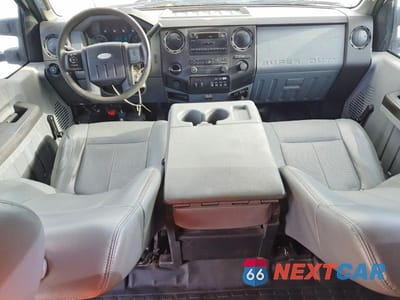 Zdjęcie 8 z 12 samochodu: 2013 FORD F350 SUPER DUTY VIN:1FD8W3HT3DEB10885 - miniatura