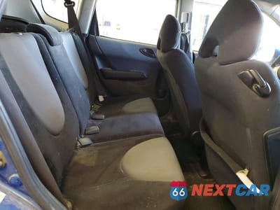 Zdjęcie 10 z 12 samochodu: 2008 HONDA FIT SPORT VIN:JHMGD38638S013398 - miniatura