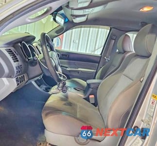 Zdjęcie 7 z 12 samochodu: 2012 TOYOTA TACOMA V6 VIN:5TFUU4EN7CX048625 - miniatura