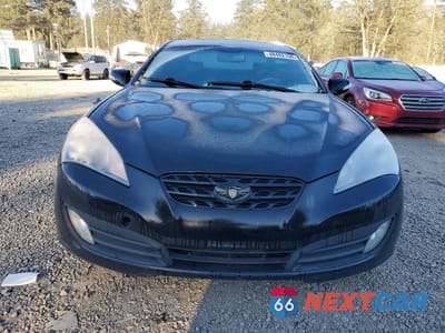 Piąte zdjęcie samochodu w środku: 2012 HYUNDAI GENESIS COUPE 3.8 TRACK VIN:KMHHU6KH7CU066597 - miniatura