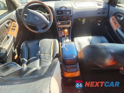 Zdjęcie 8 z 12 samochodu: 2003 INFINITI I35 BASE VIN:JNKDA31A03T115772 - miniatura