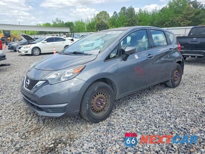2018 NISSAN VERSA NOTE SV 3N1CE2CPXJL352576 - główne zdjęcie licytacji z USA - miniatura