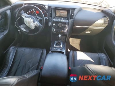 Zdjęcie 8 z 13 samochodu: 2010 INFINITI FX35 BASE VIN:JN8AS1MW8AM851111 - miniatura