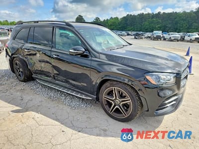 Czwarte zdjęcie samochodu z boku: 2023 MERCEDES-BENZ GLS 450 4MATIC VIN:4JGFF5KEXPA958853 - miniatura