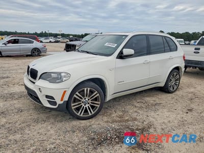 2012 BMW X5 XDRIVE50I 5UXZV8C54CL425222 - główne zdjęcie licytacji z USA - miniatura