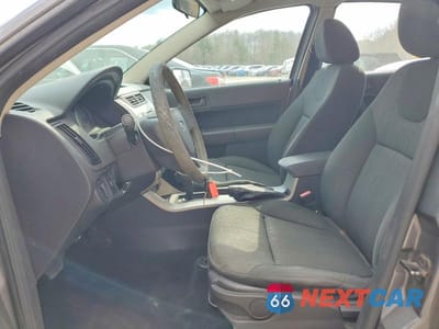 Zdjęcie 7 z 11 samochodu: 2009 FORD FOCUS SE VIN:1FAHP35N79W113223 - miniatura