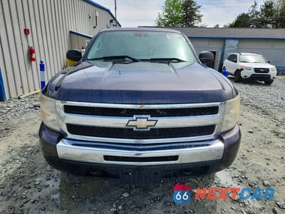 Piąte zdjęcie samochodu w środku: 2011 CHEVROLET SILVERADO K1500 LT VIN:3GCPKSEA2BG107832 - miniatura