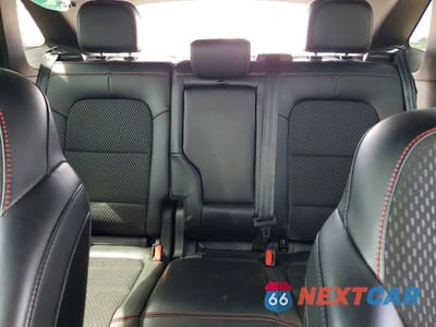 Zdjęcie 10 z 13 samochodu: 2025 FORD ESCAPE ST LINE VIN:1FMCU9MN1SUA88849 - miniatura