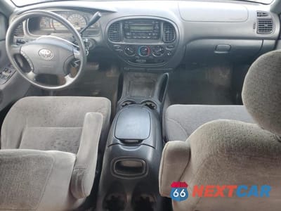 Zdjęcie 8 z 12 samochodu: 2003 TOYOTA TUNDRA LIMITED VIN:5TBBT48113S437326 - miniatura