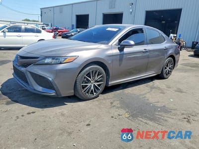 2021 TOYOTA CAMRY SE 4T1T11AK8MU577689 - główne zdjęcie licytacji z USA - miniatura