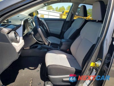 Zdjęcie 7 z 12 samochodu: 2017 TOYOTA RAV4 HYBRID XLE VIN:JTMRJREV7HD062934 - miniatura