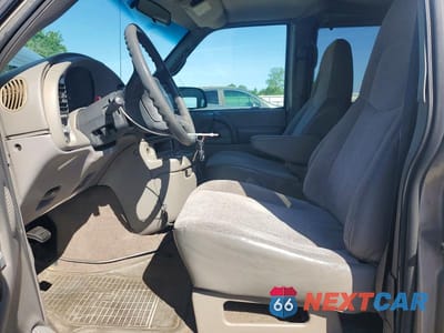 Zdjęcie 7 z 13 samochodu: 2003 CHEVROLET ASTRO VIN:1GNDM19X83B101282 - miniatura