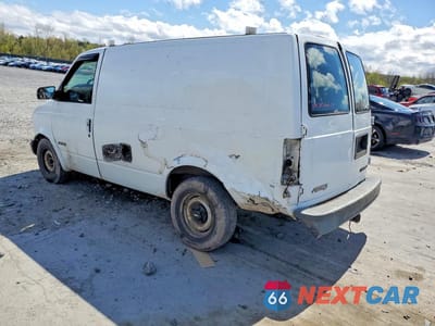 Drugie zdjęcie samochodu z przodu: 2000 CHEVROLET ASTRO VIN:1GCDM19W6YB128620 - miniatura