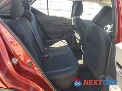 Zdjęcie 10 z 13 samochodu: 2019 NISSAN KICKS SV VIN:3N1CP5CU4KL519517 - miniatura
