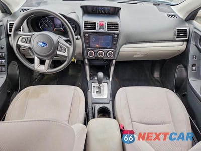 Zdjęcie 8 z 12 samochodu: 2017 SUBARU FORESTER 2.5I PREMIUM VIN:JF2SJAGC1HH582748 - miniatura