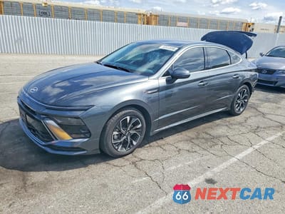 2024 HYUNDAI SONATA SEL KMHL64JA3RA389312 - główne zdjęcie licytacji z USA - miniatura