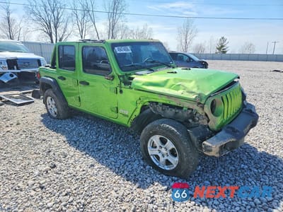 Czwarte zdjęcie samochodu z boku: 2019 JEEP WRANGLER UNLIMITED SPORT VIN:1C4HJXDG8KW669892 - miniatura