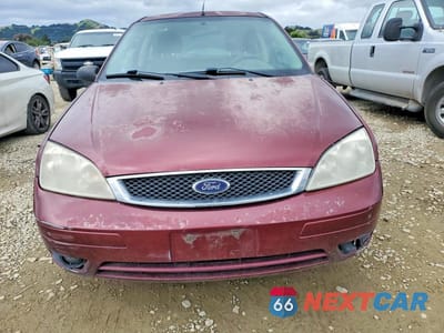 Piąte zdjęcie samochodu w środku: 2007 FORD FOCUS ZX3 VIN:1FAHP31NX7W316139 - miniatura