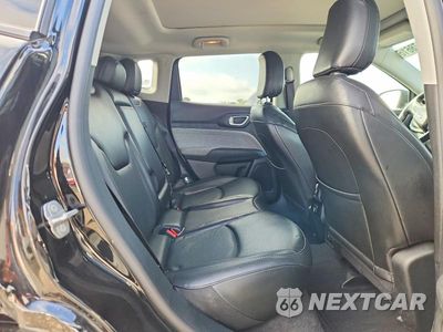 Zdjęcie 10 z 12 samochodu: 2022 JEEP COMPASS LATITUDE LUX VIN:3C4NJDFB3NT221637 - miniatura