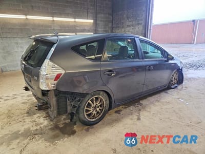 Trzecie zdjęcie samochodu z tyłu: 2013 TOYOTA PRIUS V TWO VIN:JTDZN3EU9D3280365 - miniatura