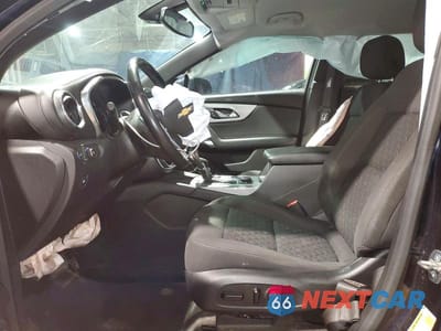 Zdjęcie 7 z 13 samochodu: 2020 CHEVROLET BLAZER 1LT VIN:3GNKBBRA9LS726874 - miniatura