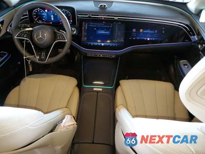 Zdjęcie 8 z 12 samochodu: 2025 MERCEDES-BENZ E 350 VIN:W1KLF4GB7SA136137 - miniatura