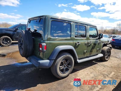 Trzecie zdjęcie samochodu z tyłu: 2021 JEEP WRANGLER UNLIMITED SPORT VIN:1C4HJXDG9MW533256 - miniatura