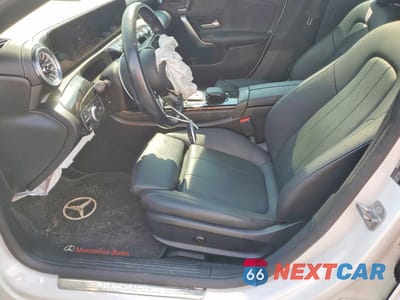 Zdjęcie 7 z 12 samochodu: 2023 MERCEDES-BENZ CLA 250 4MATIC VIN:W1K5J4HB0PN404497 - miniatura