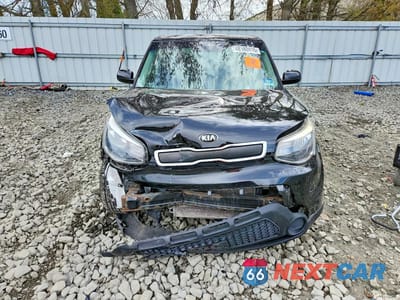 Piąte zdjęcie samochodu w środku: 2016 KIA SOUL BASE VIN:KNDJN2A29G7317097 - miniatura