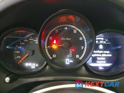 Zdjęcie 9 z 13 samochodu: 2018 PORSCHE MACAN TURBO VIN:WP1AF2A51JLB70696 - miniatura