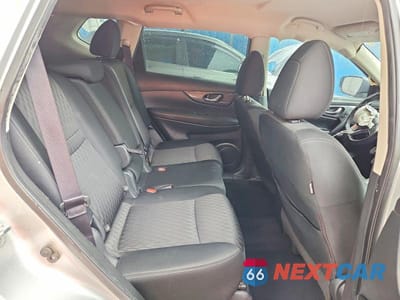 Zdjęcie 10 z 13 samochodu: 2018 NISSAN ROGUE SV VIN:KNMAT2MV6JP581736 - miniatura