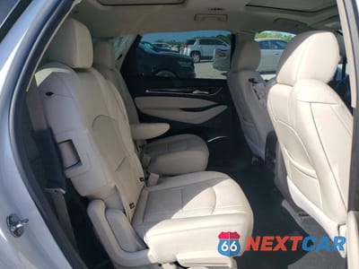 Zdjęcie 11 z 14 samochodu: 2023 BUICK ENCLAVE PREMIUM VIN:5GAEVBKWXPJ124965 - miniatura