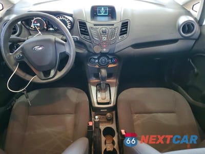 Zdjęcie 8 z 12 samochodu: 2014 FORD FIESTA S VIN:3FADP4AJ7EM159877 - miniatura